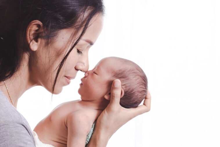 Natural Childbirth OR Cesarean Section?