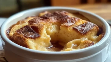 Classic New Orleans Bread Pudding Recipe with Sauce - A Delicious Guide