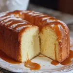 Caramel dessert cake