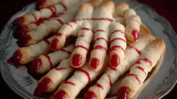 scary finger biscuits