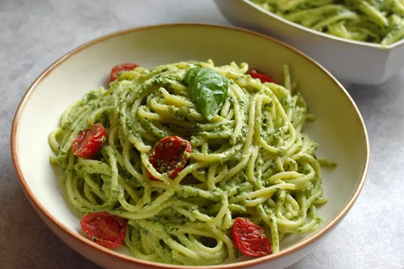 Creamy Green Goddess Pasta Recipe (Vegan): A Fresh and Flavorful Twist on Comfort Food 4 Avocado Herb Pasta
