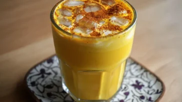 Healthy turmeric drink