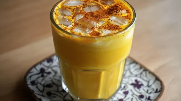 Healthy turmeric drink