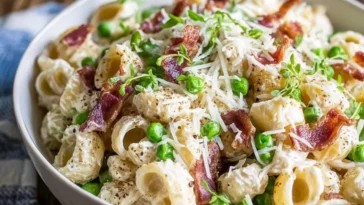 Creamy Pasta Salad with Vegetables and Dressing