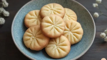 Butter Cookies That Melt in Your Mouth Served on a Plate