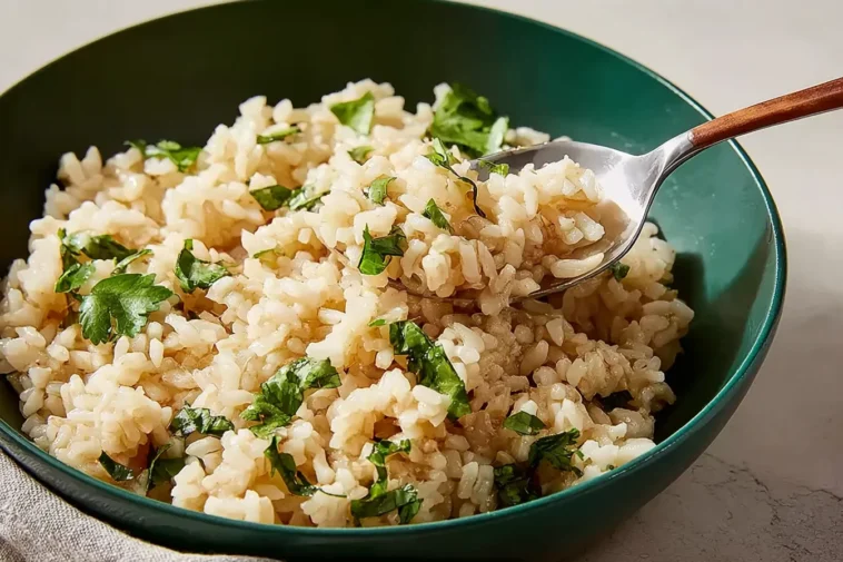 Delicious Copycat Chipotle Cilantro Lime Brown Rice