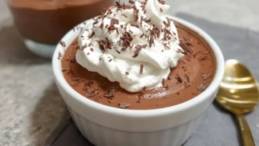 Easy Chocolate Mousse (Without Eggs) - A Creamy Delight