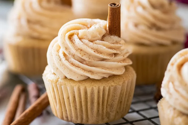 Delicious Snickerdoodle Cupcakes Ready to Indulge