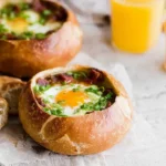Colorful Breakfast Egg Bread Bowls Ready to Delight