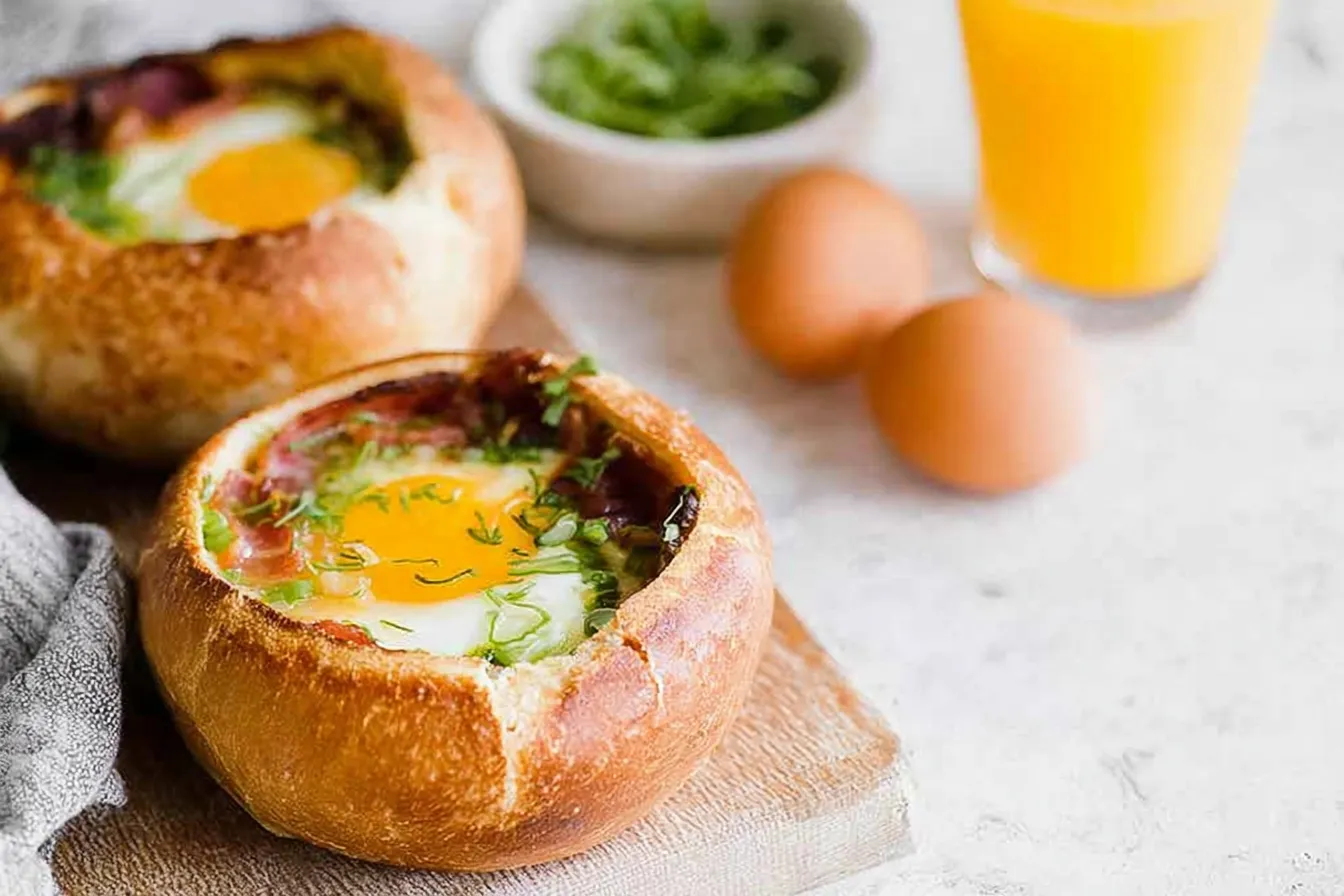 Breakfast Egg Bread Bowls