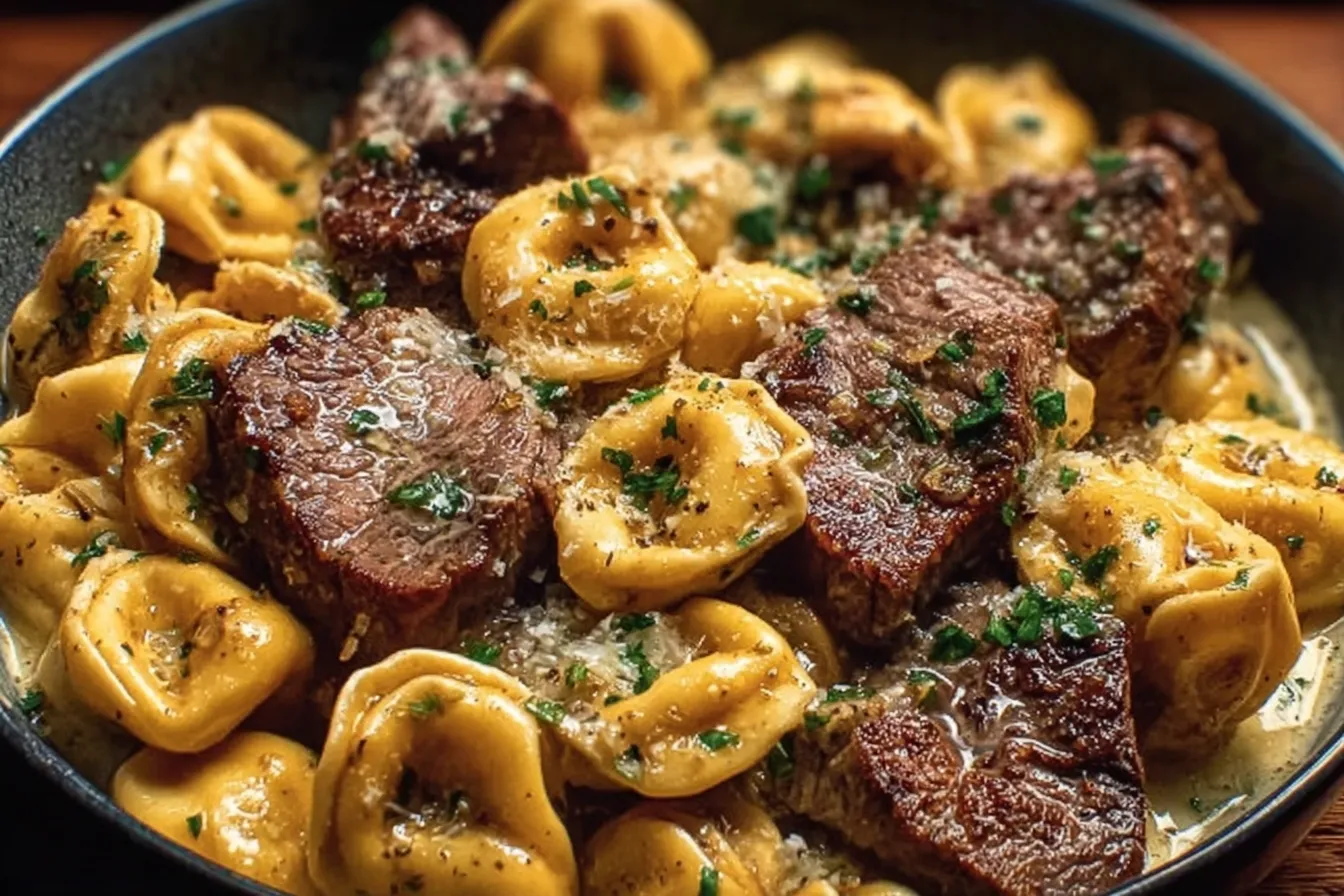 Easy Garlic Steak Tortellini Recipe