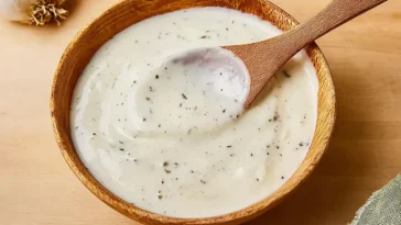 Garlic Aioli: Creamy and Flavorful Homemade Dip