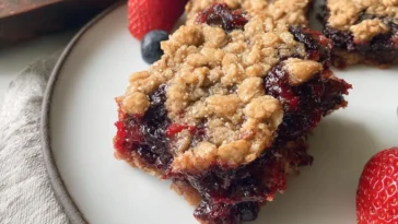 Healthy Oatmeal Bars Breakfast (Gluten Free + Vegan) Recipe