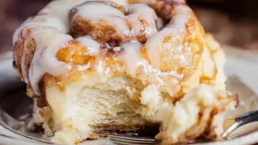 Freshly Baked Homemade Cinnamon Rolls