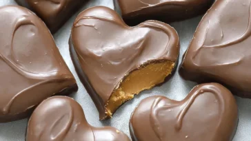 Chocolate Peanut Butter Valentine’s Heart Recipe