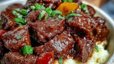 Savory Slow Cooker Mississippi Steak Bites in the Crockpot