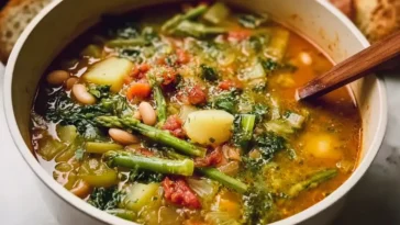 Colorful Springtime Minestrone Soup