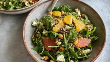 Vibrant Arugula Citrus Salad with Fresh Ingredients