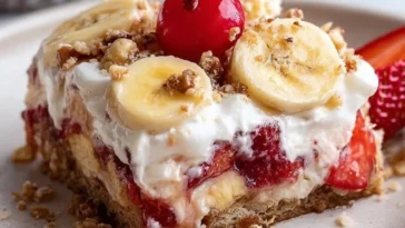 Delicious Banana Split Dump Cake