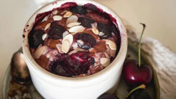 Delicious Cherry Bakewell Baked Oats for One