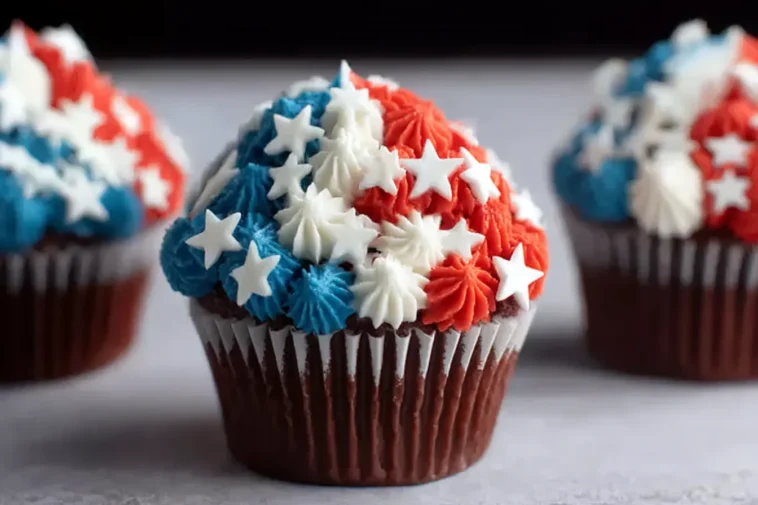 Easy 4th of July Cupcakes Decorated with Red, White, and Blue