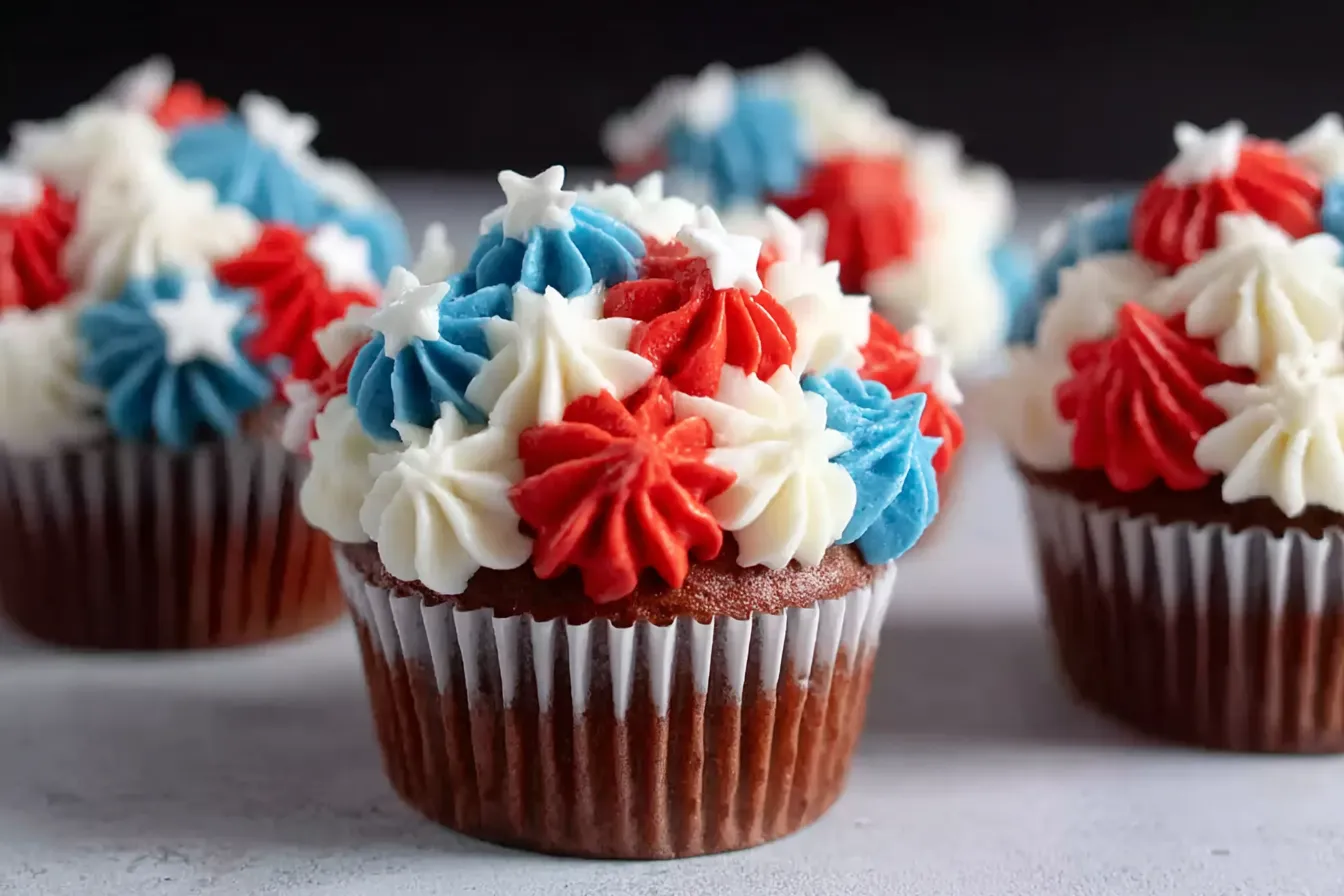 Easy 4th of July Cupcakes