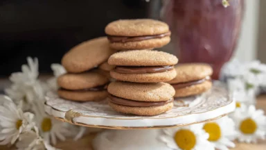 Delicious Easy Graham Cookies Ready to Enjoy