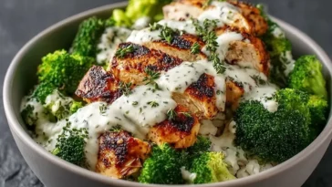 Grilled Chicken Broccoli Bowls with Creamy Garlic Sauce