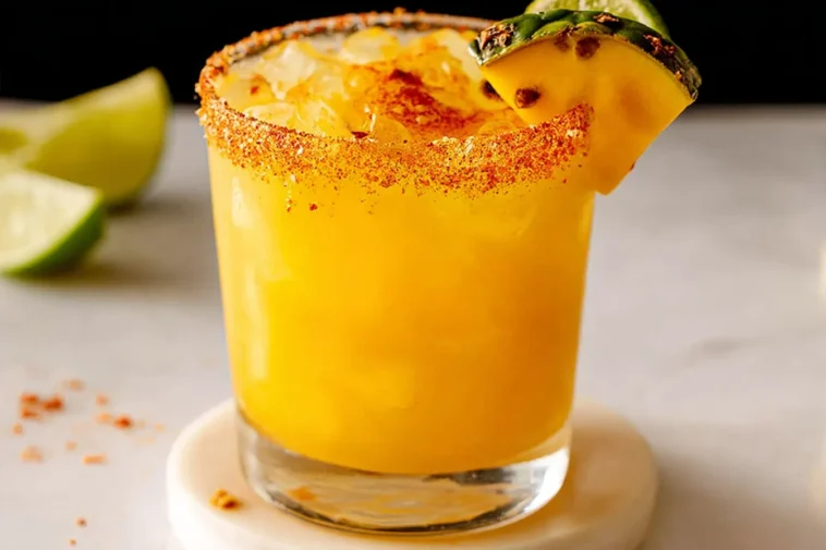 Hot Honey Spicy Mango Margarita: Sweet & Spicy Cocktail