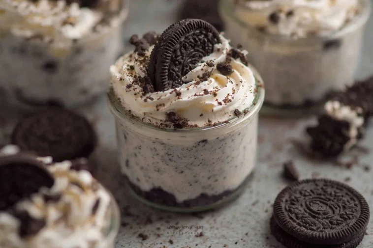 Delicious No-Bake Oreo Cheesecake Cups with Crushed Oreos