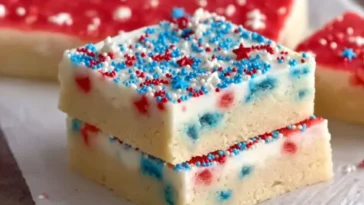 Patriotic Sugar Cookie Bars – Colorful 4th of July Dessert