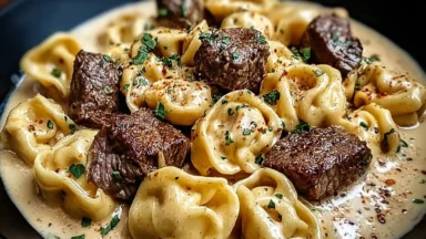 Cracked Garlic Steak Tortellini in Creamhouse Sauce Bliss Dish