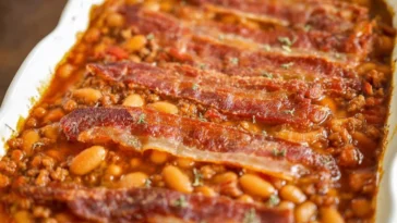 Delicious Ground Beef and Baked Bean Casserole