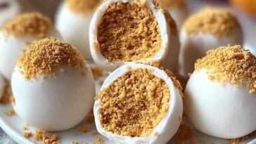 No Bake Pumpkin Cheesecake Balls - Easy Fall Treat Recipe