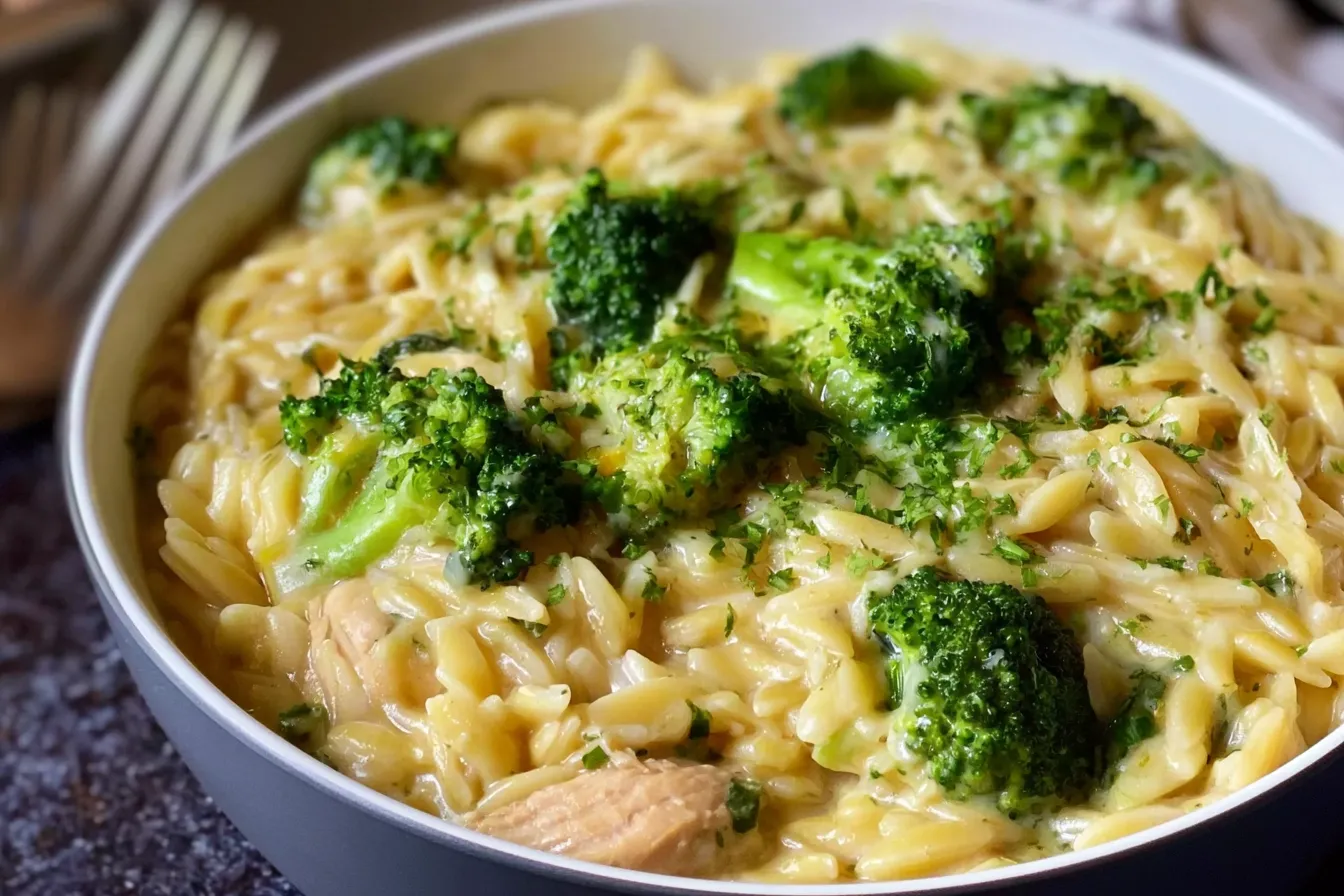 Delicious One Pot Broccoli Cheese Orzo Recipe