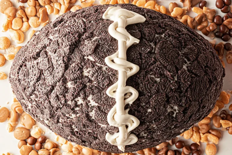 Oreo Cookies and Cream Cheese Ball Ready to Serve