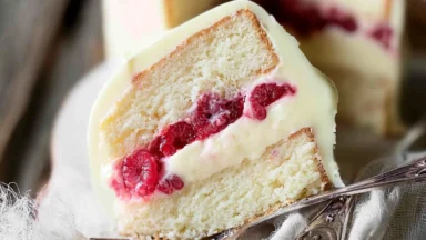 Raspberry Cake with Lemon Buttercream – Gorgeous Dessert