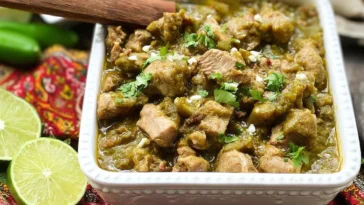 Mouthwatering Slow Cooker Hatch Chile Verde