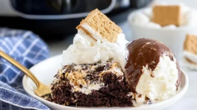 Indulge in The Best Crockpot S’mores Cake