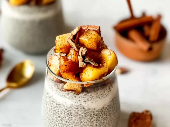 Delicious Apple Pie Chia Pudding Recipe