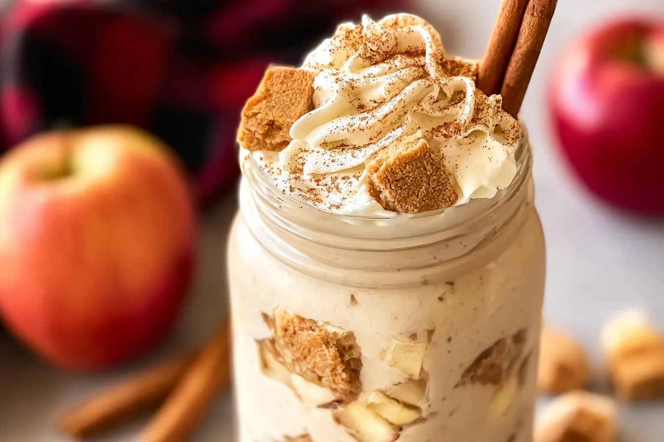 Delicious Apple Pie Smoothie in a Glass