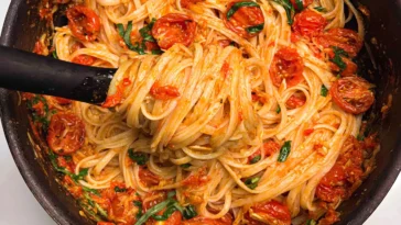 Cherry Tomato Garlic Pasta: A Colorful and Flavorful Dish