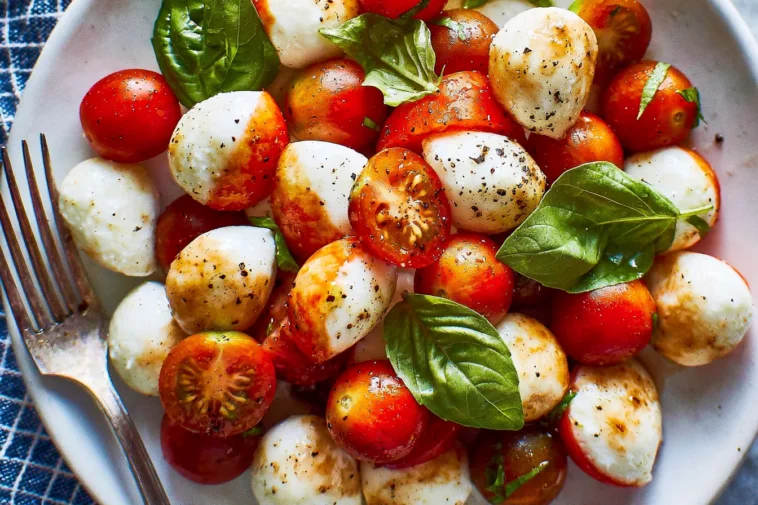 Easy and Best Caprese Salad with Cherry Tomatoes Recipe Delight 3 Vibrant Easy Caprese Salad with Cherry Tomatoes