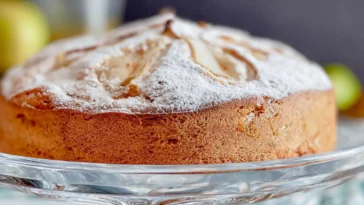 Delicious Slice of Easy Italian Pear Cake