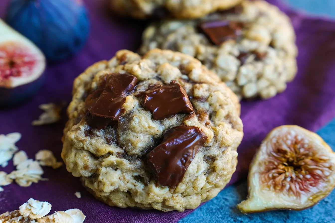 Oatmeal Fig Cookies with Dark Chocolate Chunks: Pure Bliss 4 Oatmeal Fig Cookies with Dark Chocolate Chunks