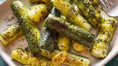 Delicious Roasted Zucchini with Garlic