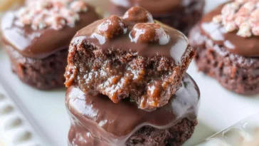 Irresistible Sheet Cake Bites for Every Occasion