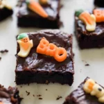 Halloween Brownies: Spookily Delicious Treats for Fall Fun 15 Halloween Brownies with Ghostly Decorations